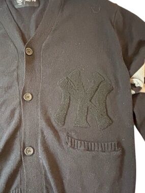 NY Yankees Knit Cardigan Black Varsity Style Button Sweater XL